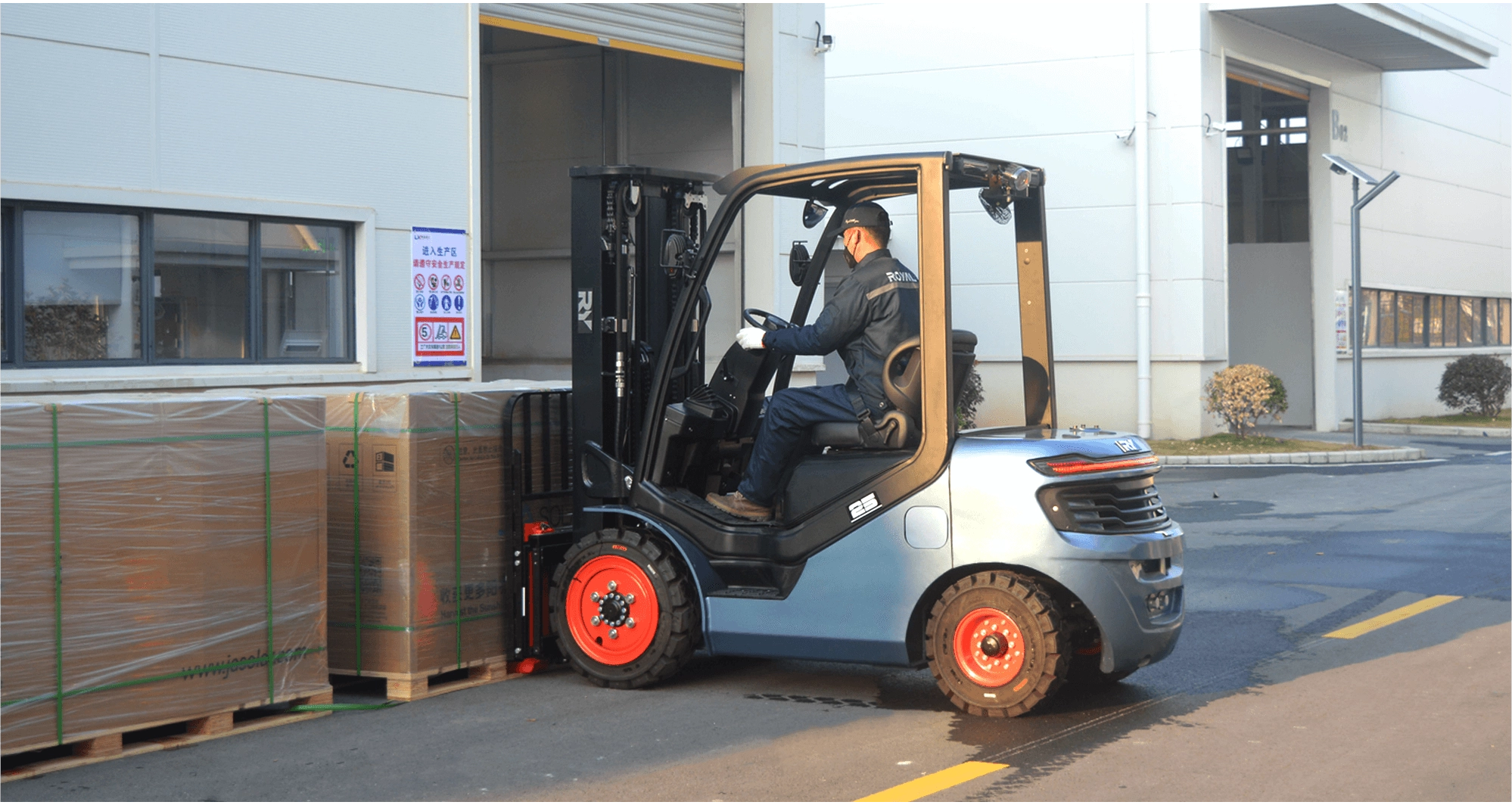 Loạt xe nâng cao cấp cao cấp